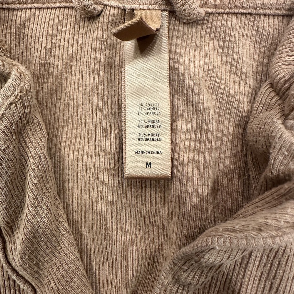 Skims Brown Button-Up Pajama Set - Picture 3 of 3